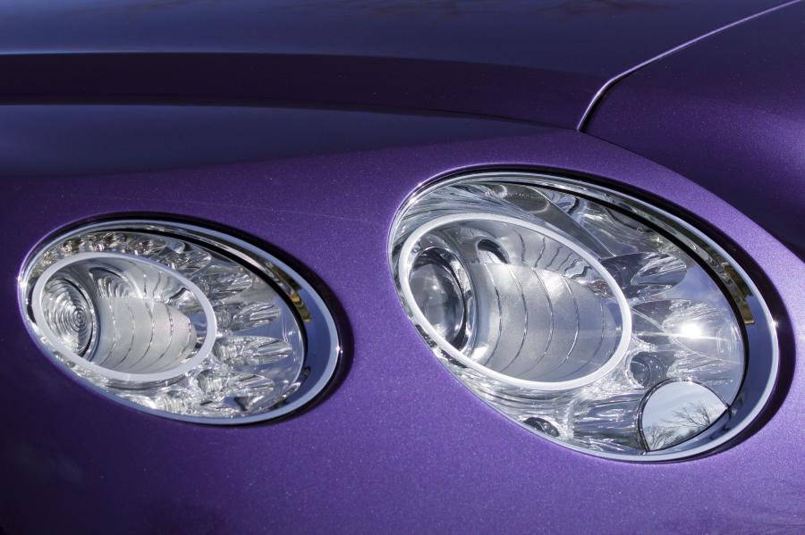  Bentley Continental GT V8 2012 года  (фото 11 из 104)